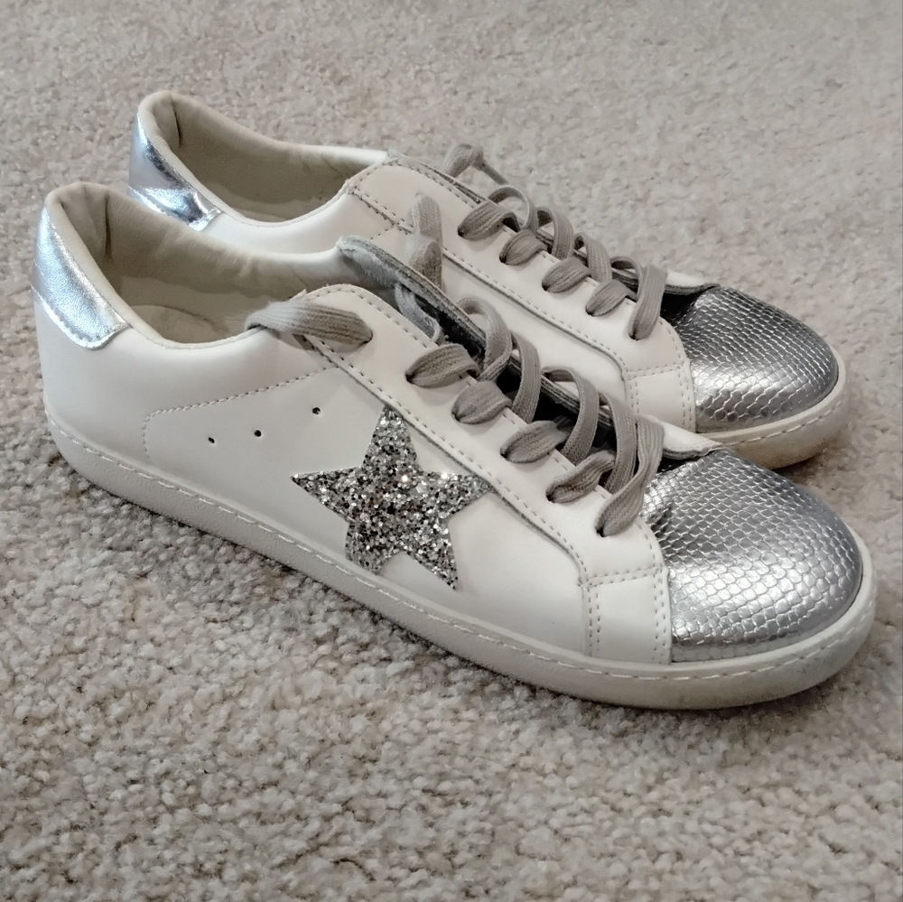 Vintage Havana Embellished Leather Sneakerd